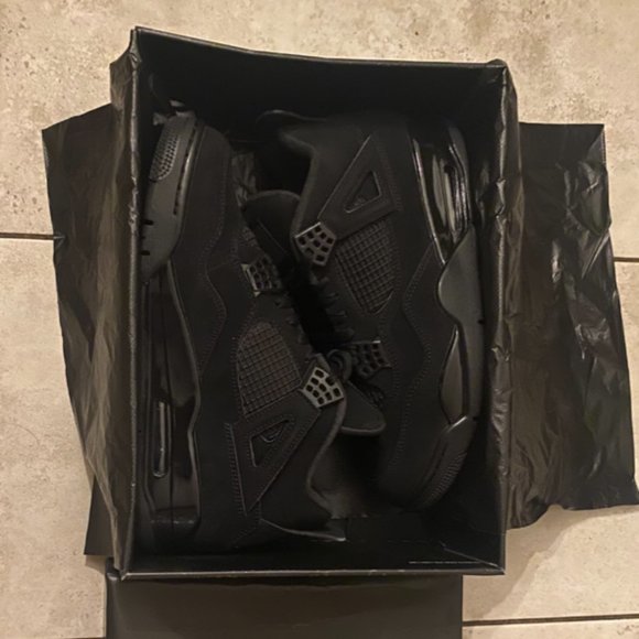 BRAND NEW Size 10 - Jordan 4 Retro Black Cat 100% Authentic main image 4